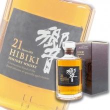 響 HIBIKI 21 YEARS 700ml 禮盒裝